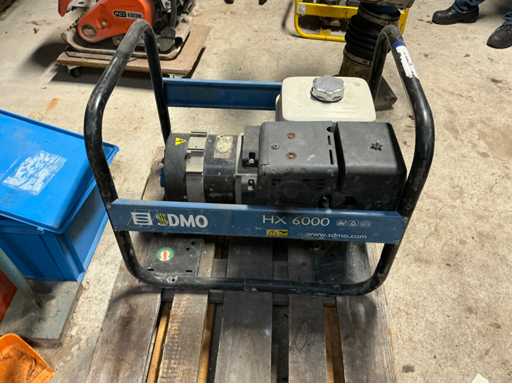 SDMO HX6000 Power Generator