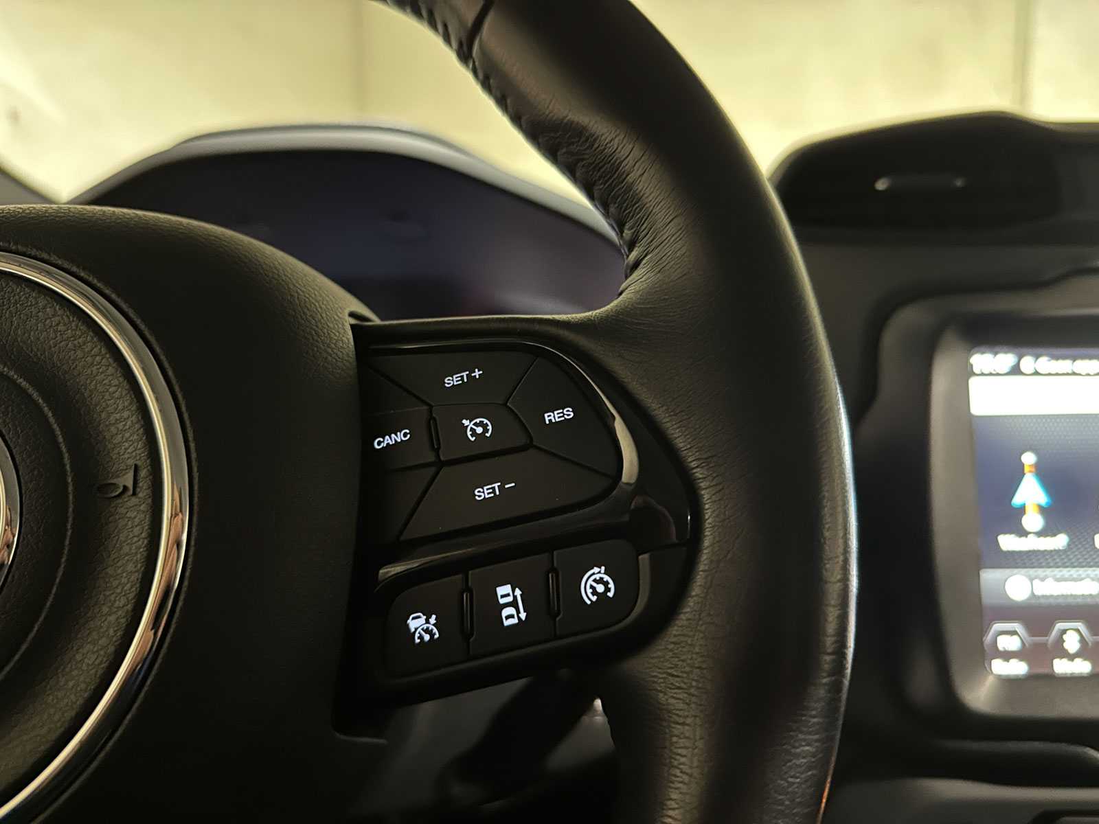 Jeep Renegade 1.4 MultiAir Night Eagle II Lmtd DDCT 140pk 2018 (Origineel-NL + 1e eigenaar), XD-557-D