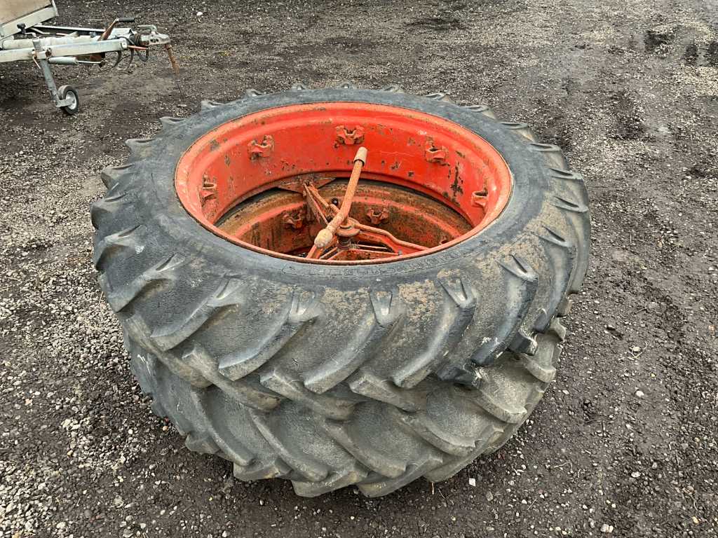 Vredestein Tractor tyre double pneumatic 2 pieces