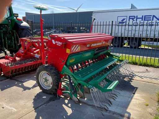 Seminatore AGRO MASZ SR-300