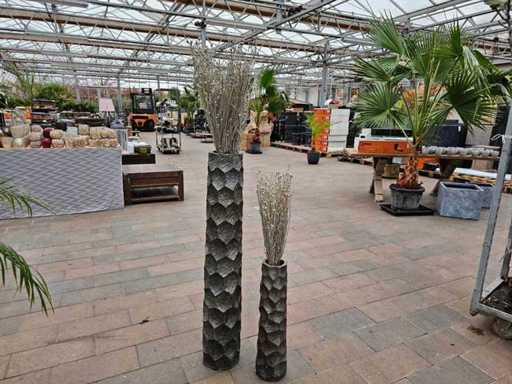 Set exclusiv de 2 vaze din fibră de sticlă cu flori artificiale argintii