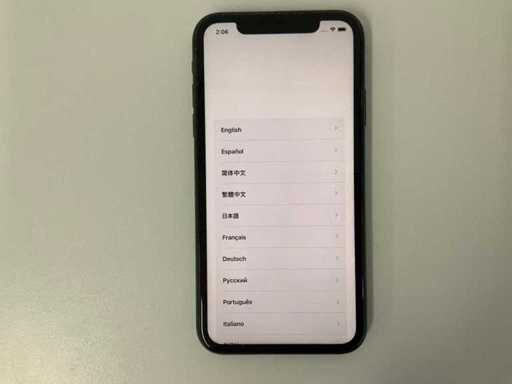 Apple - iPhone 11 64 Go Noir - MWLT2ZD/A