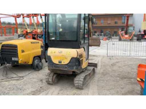 53dd463a-9896-4574-a10c-8238f652b9bc.mp4