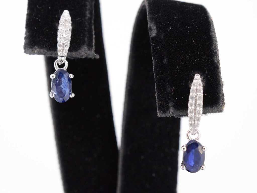 White gold earrings with diamonds and sapphire