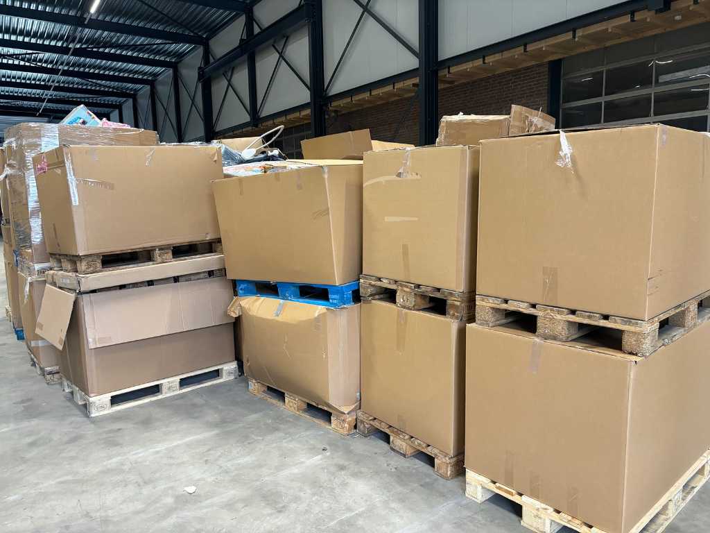 1 vrachtwagen lading retourgoederen bol. (45 pallets) Troostwijk Auctions