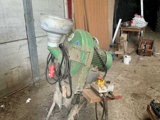 Neuero Rvo 332 Grain Mill