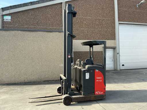 2011 Linde R14-S12 Reach truck