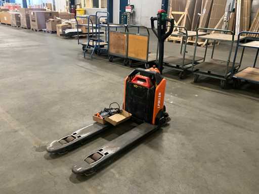 Camion Transpallet Elettrico Doosan LPM15N 2020