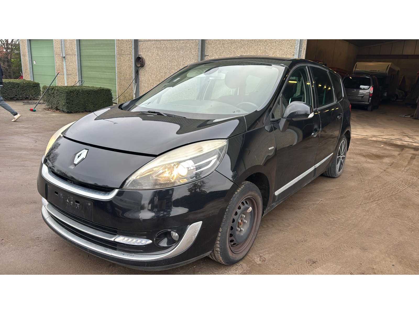 2012 Renault Megane scenic Car