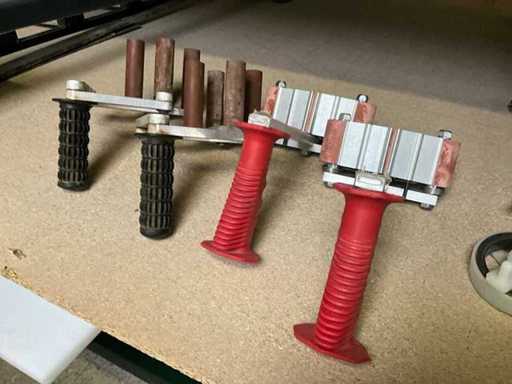 Divers porte-plaques (4x)