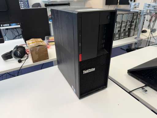 Desktop - LENOVO - 30CY002AMH