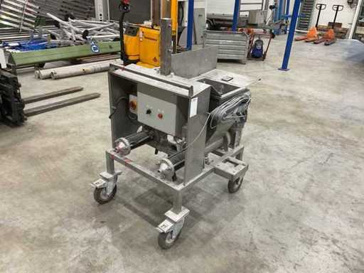 Mixing and dosing unit