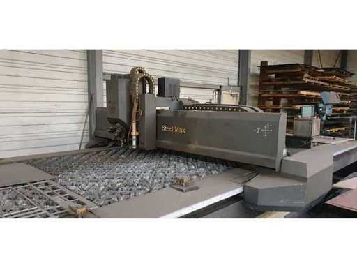 FICEP HPM STAAL MAX 2000 X 6000 CNC Plasmasnijtafel 2000 x 6000 met boren en tappen