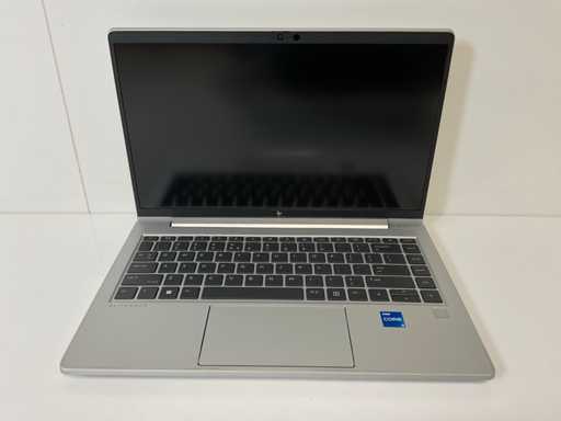 HP EliteBook 640 G10 14", Core(TM) i5 13a generazione, 32 GB di RAM, 256 GB di computer portatile NVMe