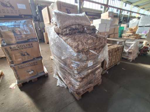   Pallet met wierookkrullen