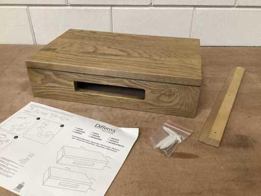 DIFFERNZ Dunkeleichenregal für Waschbecken