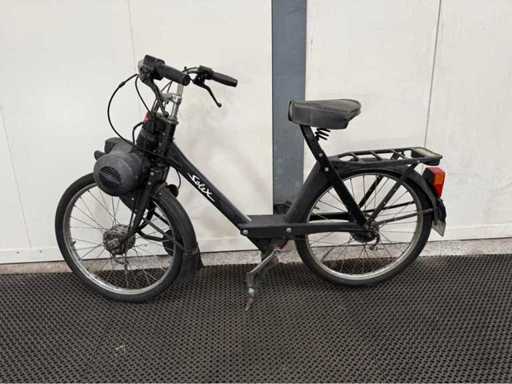 Black n roll - Moped - replică Solex