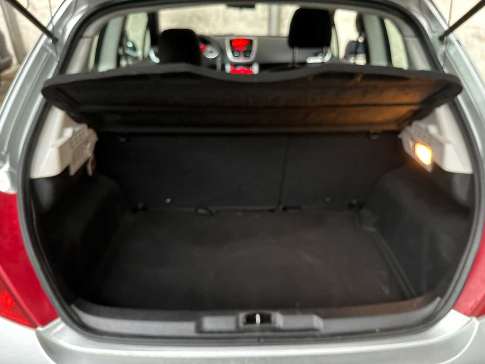 Peugeot 207 1.4 VTi XS Pack 95Pk 2007, 43-SRF-3