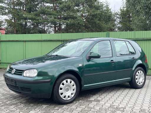 Volkswagen - GOLF IV - Car - 2003