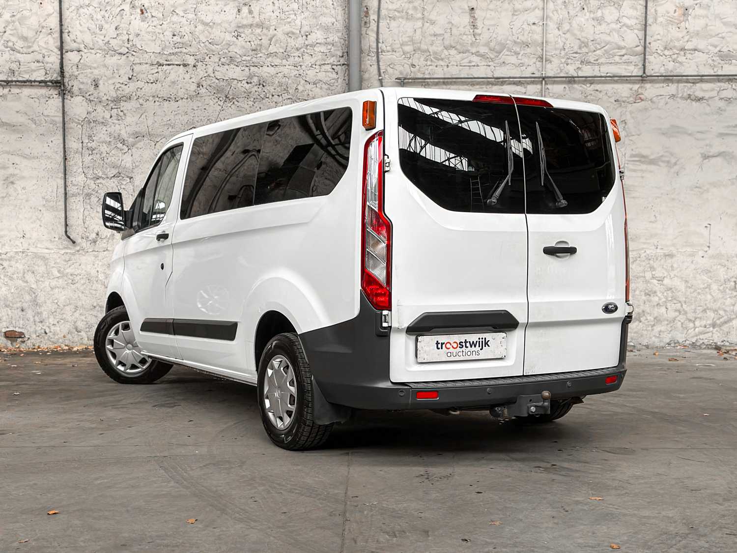 Ford Transit Custom 310 2.0 TDCI L1H2 Tr 9 persoons 105PK 2016, T-620-PV