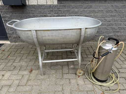 Stainless steel - + injector syringe - mixing tub