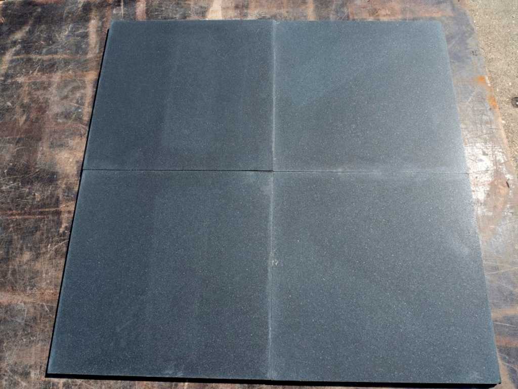 Natural stone tiles 37m²