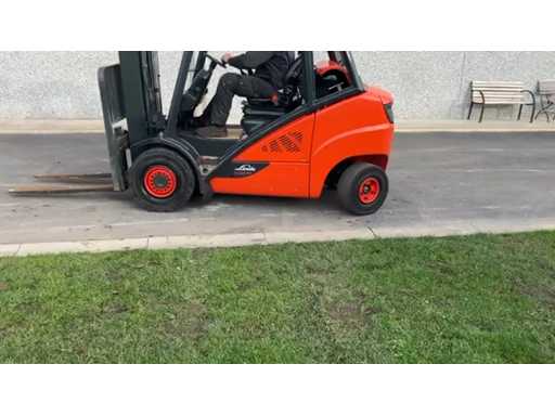 VIDEO-2025-11-06-09-44-42.mp4