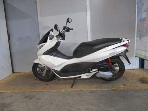 Honda - Scooter - PCX 125 - Motorcycle