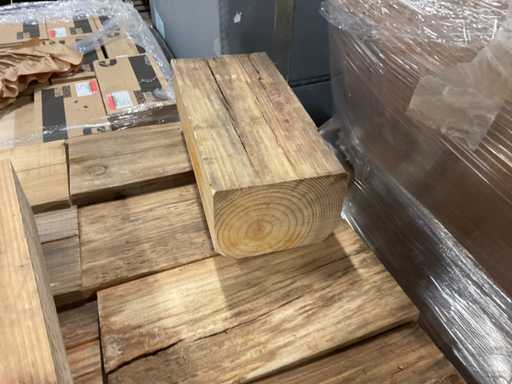 Partij Wood wheel track chock