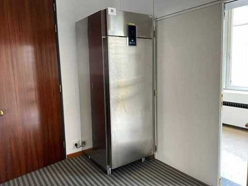 Réfrigérateur en acier inoxydable Electrolux ESP71FRCA