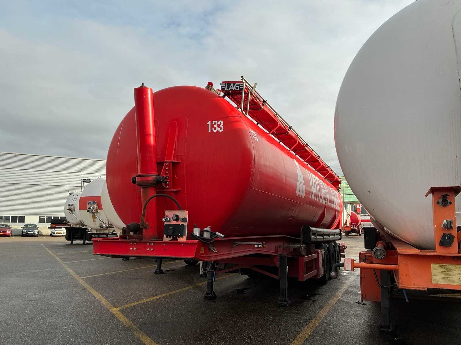 2008 LAG O34002 Bulk Trailer (75165-134)