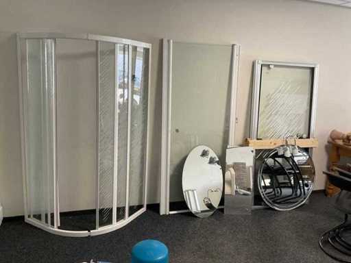 Un lot de diverse facilități sanitare