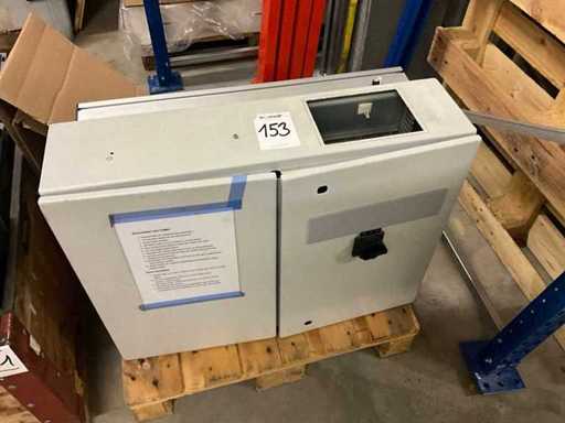 Control cabinet
