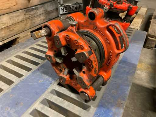 Uzbrojona g?owica gwintowana (2x)