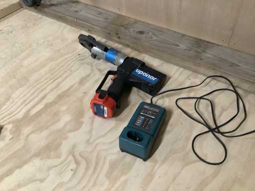 Uponor UP75 Perstang