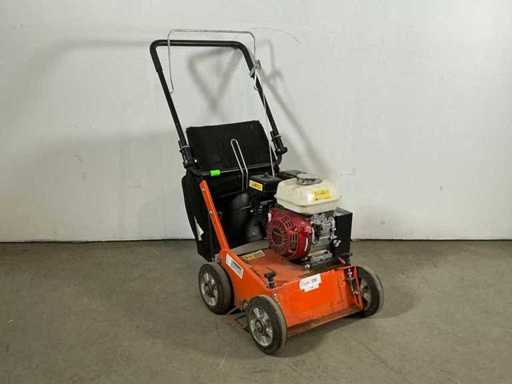 2018 Eliet E 401 Petrol Verticuteermachine 400mm benzine