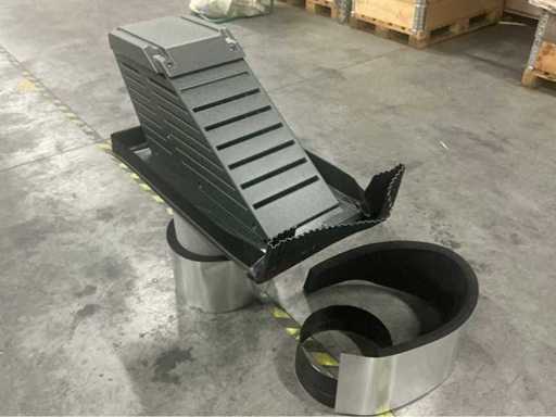 Ubbink DN 390 15218501 Przejście na dachu (4x)