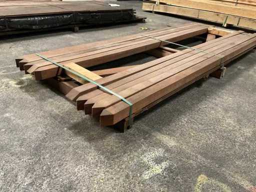 Azobe gepuinte palen geschaafd 65x65 mm (10x)