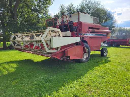 Inter 953 Mähdrescher "5 Heuwender"