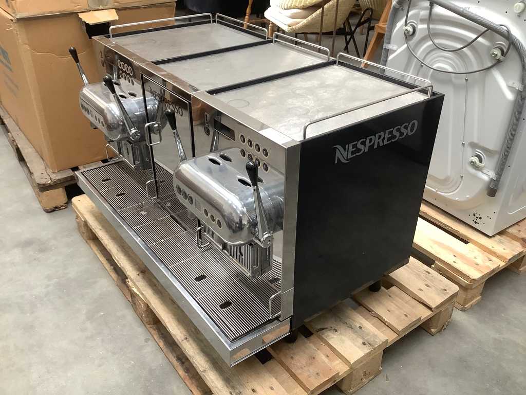 Nespresso - Nespresso Coffee Machine