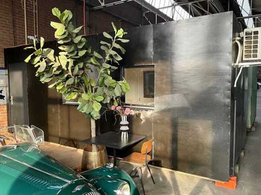 Kantoorunit 20ft v.v. aircounit, 2 loopdeuren, 5 ramen, schakelkast