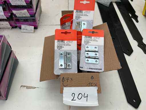 17 Sätze mit Scharnieren