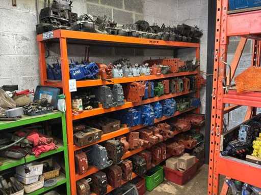 Batch of tractor parts