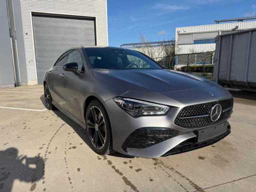 2023 Mercedes-Benz CLA 200 AMG pack