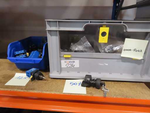 Przełącznik zapłonu (62x)