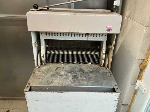 Trancheuse à pain JAC