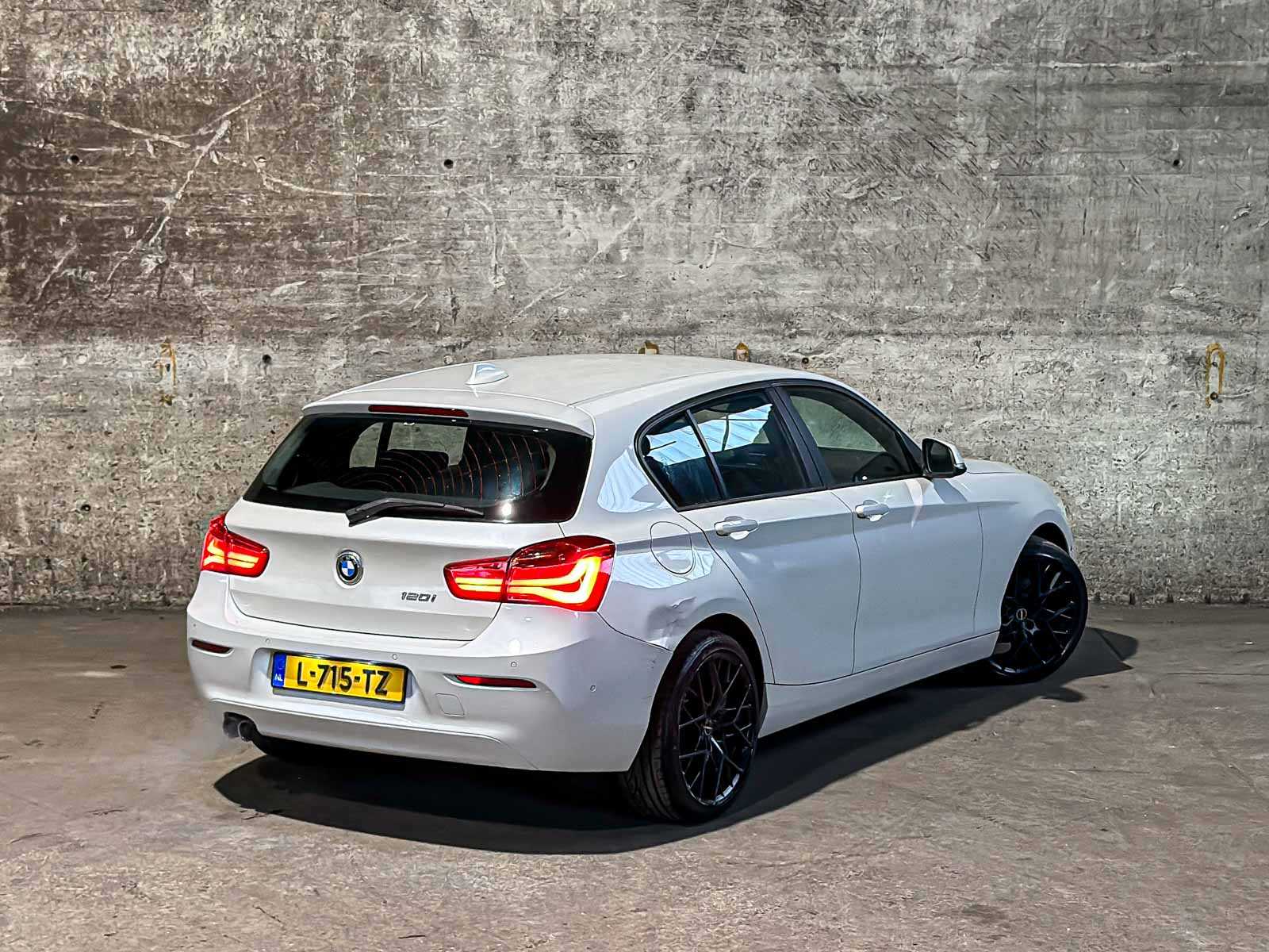 BMW 120i Edition M Sport Shadow High Executive 1-serie 184pk 2018 (Automaat), L-715-TZ