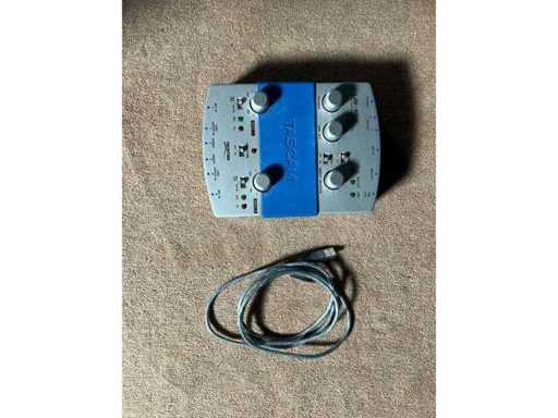 Tascam - Interfață audio USB / MIDI, 24 de biți - US 122 - Dispozitiv de înregistrare
