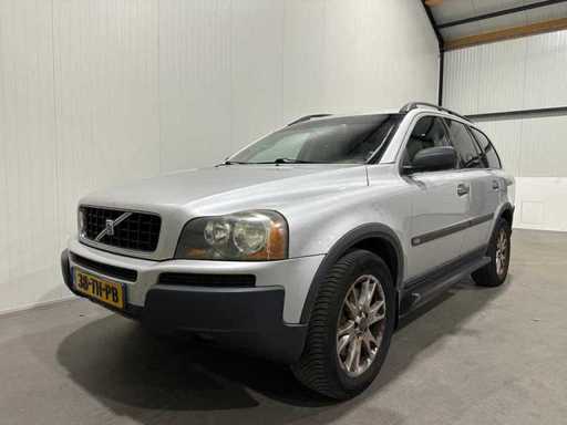 Volvo XC90 2.4 D5 Executive 38-TH-PB