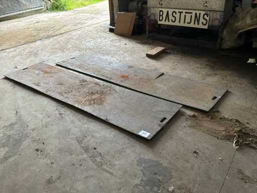 Kunststoffantriebsplatte (2x)
